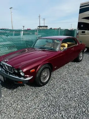 Ước Tính Giá Xe Ô Tô Lăn Bánh: Hướng Dẫn Chi Tiết