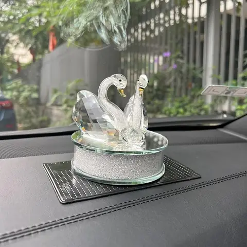 13 Vật Trang Trí Bằng Thủy Tinh, Pha Lê