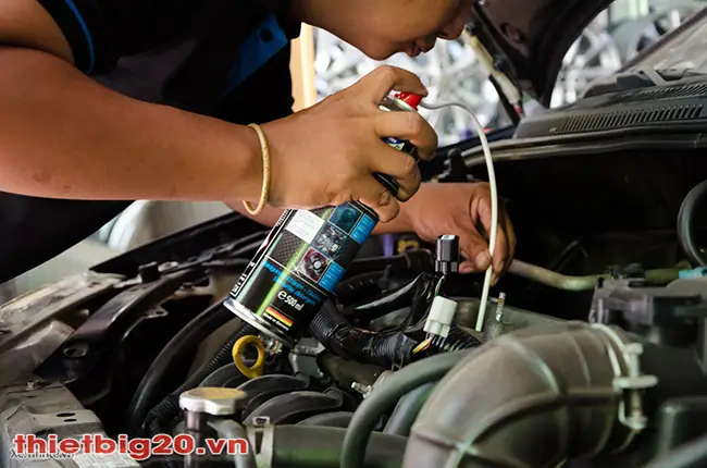 Vệ Sinh Buồng Đốt Xe Ô Tô: Phương Pháp Hydro Có Thực Sự Hiệu Quả?