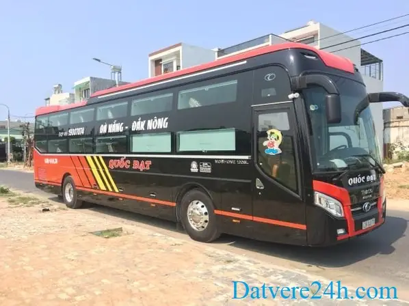 Nhà Xe Quốc Đạt: Chuyến Đi Thoải Mái Và Tiện Nghi