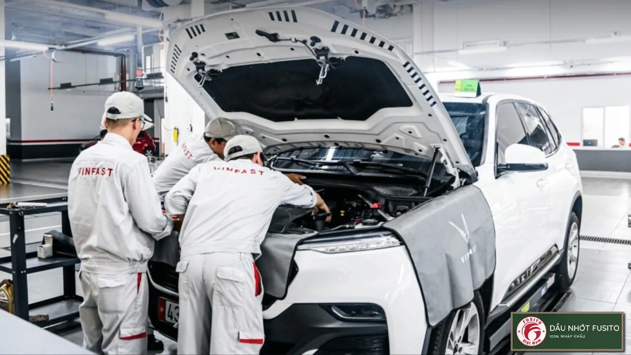 vf5 bao hanh pin bao lau 4