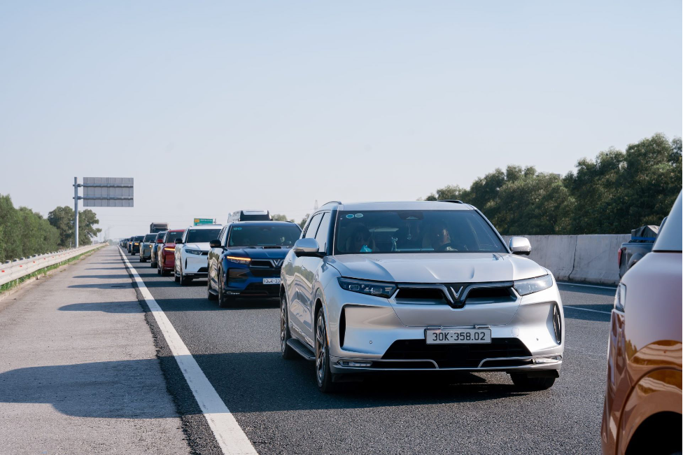 Các yếu tố ảnh hưởng đến quãng đường di chuyển thực tế của VF 5