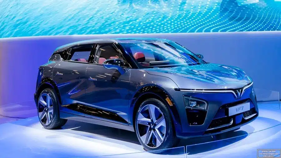 So sánh chi tiết thông số kỹ thuật VF7 Eco và Plus: Động cơ, pin, phạm vi hoạt động. Bảng so sánh chi tiết các thông số kỹ thuật quan trọng của VF7 Eco và Plus, đặc biệt tập trung vào động cơ, dung lượng pin và phạm vi hoạt động.