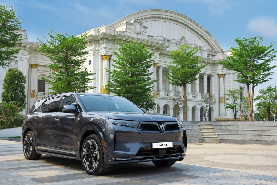 VF9 Giá Lăn Bánh: Tổng Quan và Các Yếu Tố Ảnh Hưởng