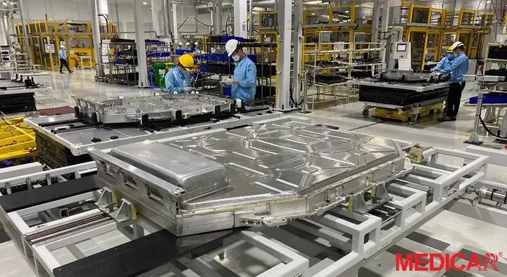 Xưởng Đóng Gói Pin