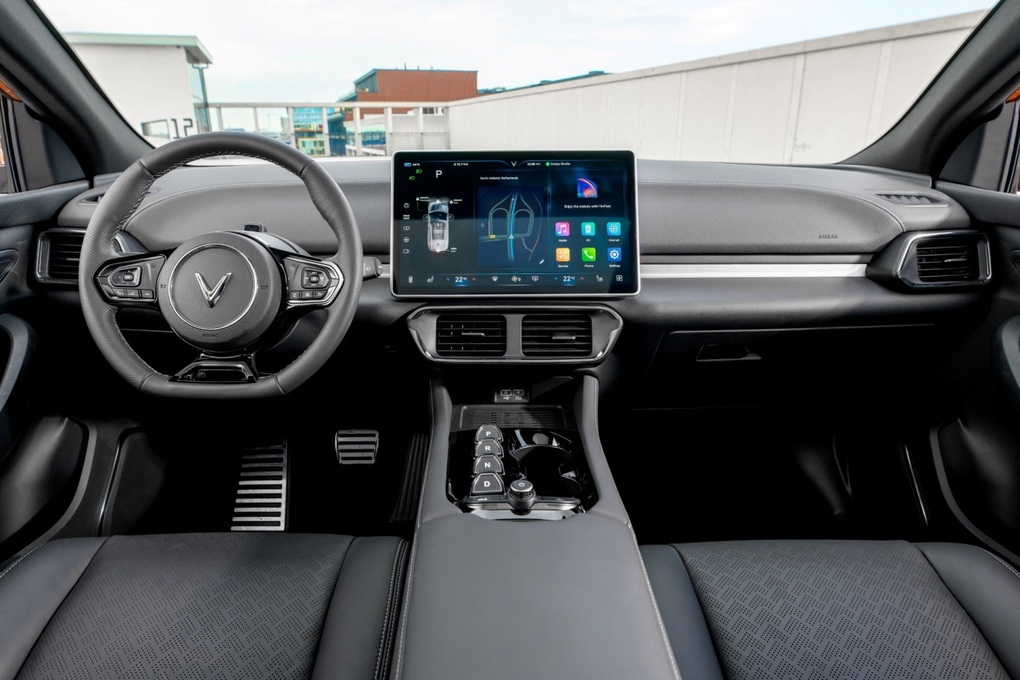 Khám Phá Nội Thất VinFast VF 8 Cool & Lite: Tiện Nghi, Công Nghệ và Không Gian