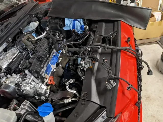 Cách Tận Dụng Vỏ Xe Ô Tô Cũ Làm Vườn: Biến Rác Thành Tài Nguyên Xanh