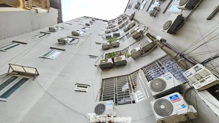 Đặc Điểm Không Gian Và Kiến Trúc