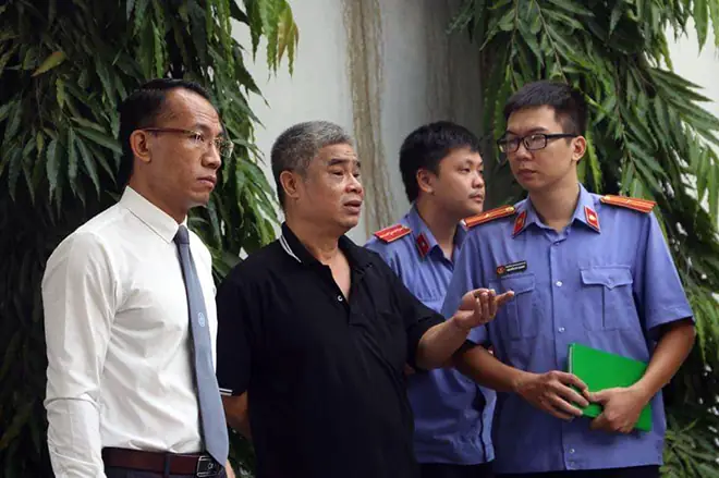 Vụ Hs Chết Trên Xe Ô Tô