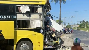 Yếu Tố Khách Quan Khó Lường