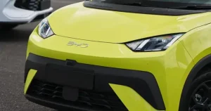 Xe Khó Nổ Vì Bị Lọt Khí Xăng Ô Tô: Nguyên Nhân & Cách Xử Lý