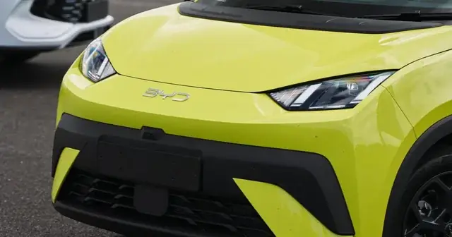 Xe Khó Nổ Vì Bị Lọt Khí Xăng Ô Tô: Nguyên Nhân & Cách Xử Lý