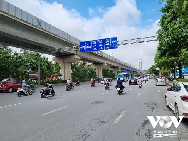 Tổ Chức Giao Thông Là “bài Toán” Khó Với Các Đô Thị Lớn Ở Việt Nam Hiện Nay Khi Hạ Tầng Còn Thiếu Đồng Bộ Và Ý Thức Của Một Bộ Phận Người Tham Gia Giao Thông Còn Chưa Cao.