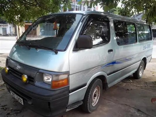 Bảo Hiểm Xe Ô Tô 15 Chỗ: Hướng Dẫn Toàn Tập Về Các Gói Bảo Hiểm Bắt Buộc Và Tự Nguyện