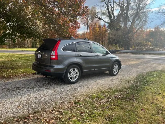 Xe Ô Tô 2010 Độ Đẹp Chất: Chọn Lựa Tinh Tế Cho Tín Đồ Mê Xe Cũ