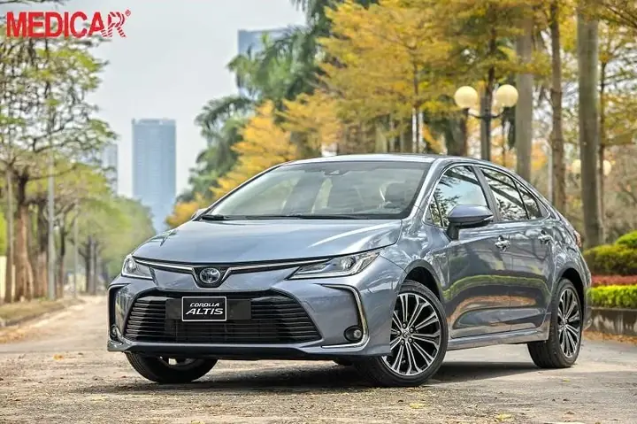 Toyota Corolla Altis