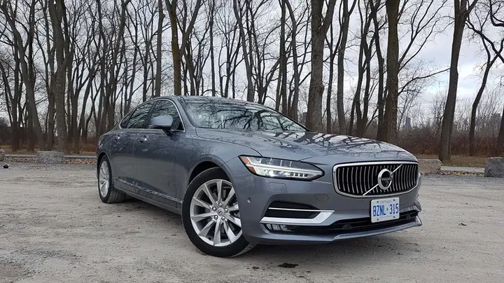 12. Volvo S90