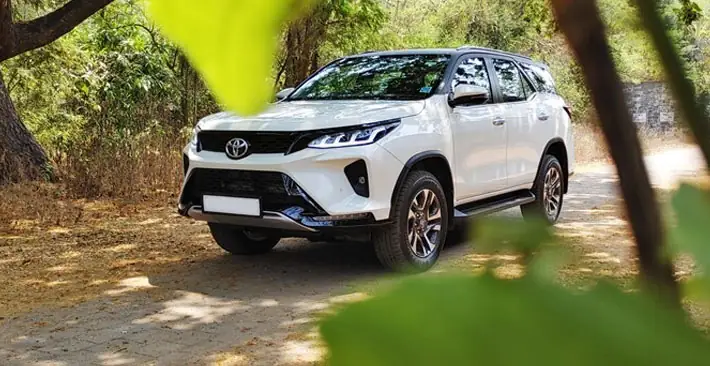 Giá Xe Toyota Fortuner 2023