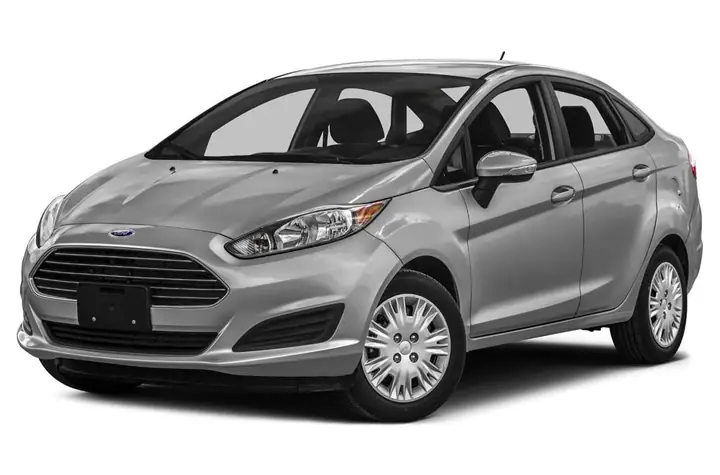 Xe Ô Tô 7 Chỗ Cũ Giá 300 Triệu - Ford Fiesta Bản 2016 – 2018