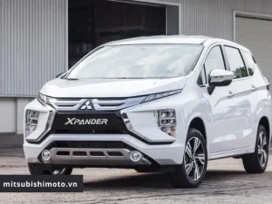 Mitsubishi Xpander At