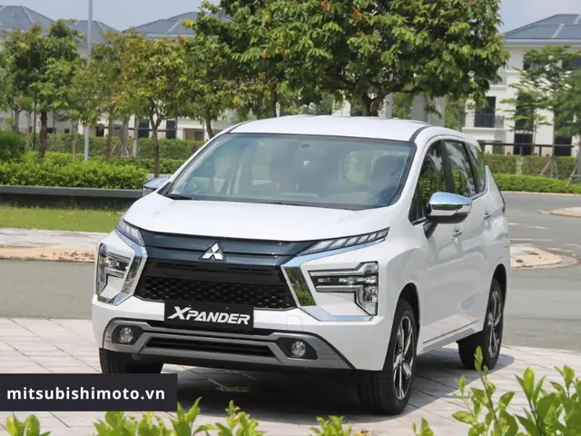 Về Xe Ô Tô Mitsubishi 7 Chỗ
