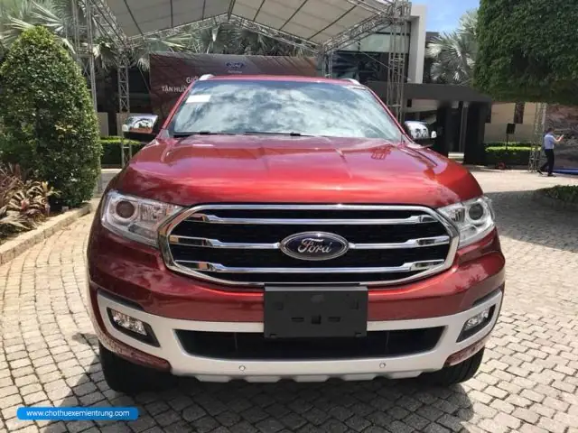 Ford Everest: Suv Mỹ Mạnh Mẽ Và Tiện Nghi