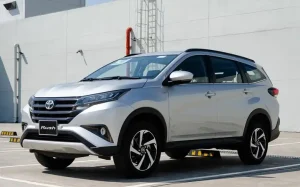 Ngoại Thất Toyota Rush 2022 Mạnh Mẽ & Đầy Cuốn Hút