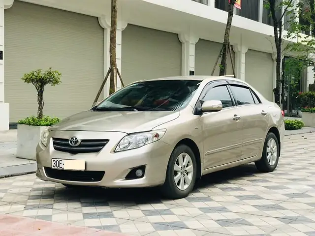 Cập Nhật Giábán Xe Toyota Corolla Altis 2010 Mới Nhất