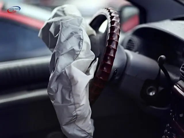 Nguyên Nhân Nào Phổ Biến Gây Ra Lỗi Cảm Biến Túi Khí?