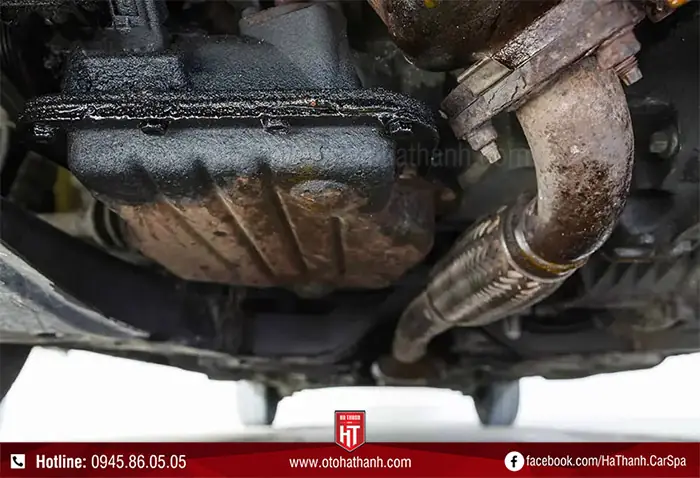 Dầu Loang Dưới Gầm Xe Ô Tô