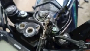 Xe Ô Tô Bị Đứt Dây Côn: Dấu Hiệu, Nguyên Nhân Và Cách Xử Lý Hiệu Quả