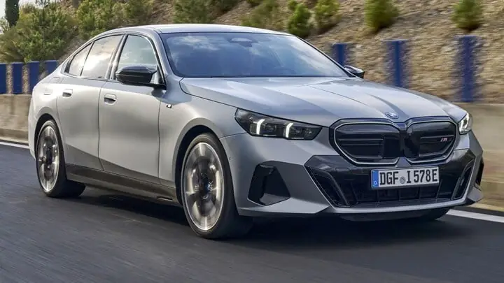 Xe Ô Tô Bị Mất Công Suất: Nguyên Nhân, Dấu Hiệu & Cách Khắc Phục Toàn Tập