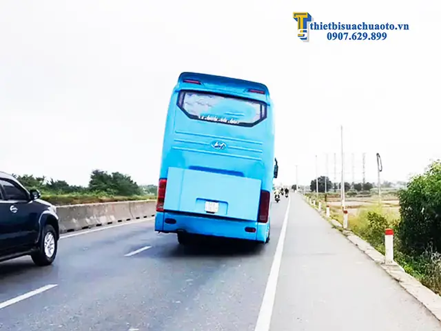 Nguyên Nhân Làm Cho Xe Ô Tô Nghiêng Một Bên