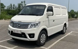 Xe Ô Tô 5 Chỗ: Hướng Dẫn Toàn Tập Về Biển Số, Đăng Ký & Quy Định Mới Nhất