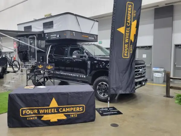 Xe Ô Tô Biết Bay 12 Chỗ: Khái Niệm, Tiềm Năng Và Hiện Thực Hóa Trong Tương Lai