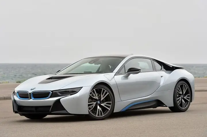 Đánh Giá Chi Tiết Xe Ô Tô Bmw I8: Mẫu Xe Tương Lai Đến Từ Hiện Tại