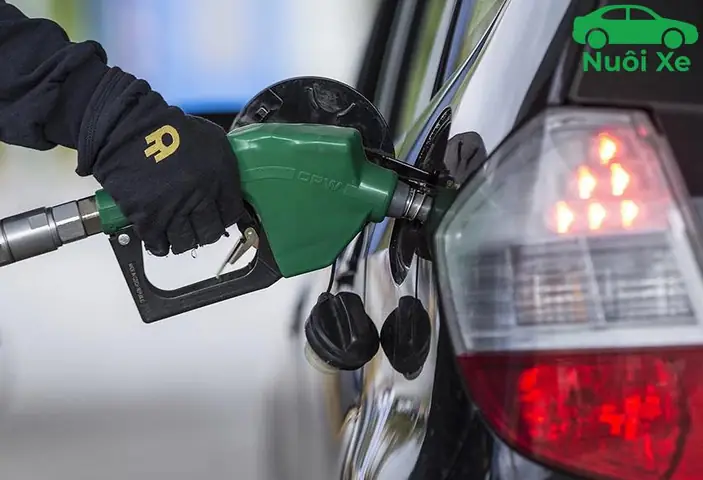 Cách Tính 1 Lít Xăng Đi Được Bao Nhiêu Km