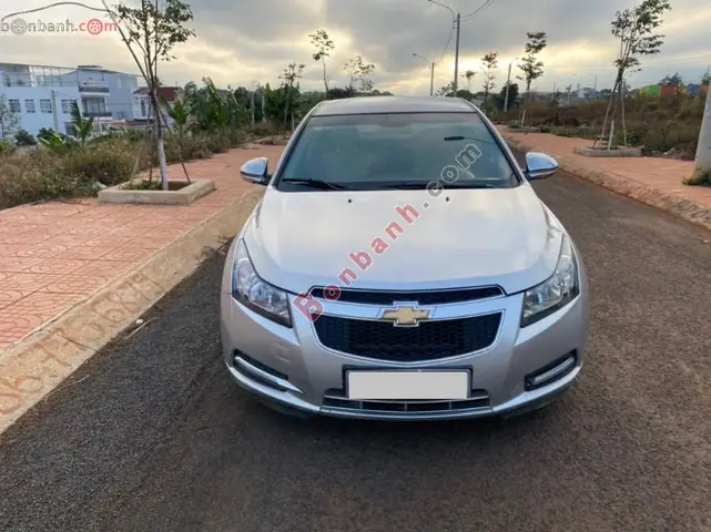 Thông Tin Xe Chevrolet Cruze