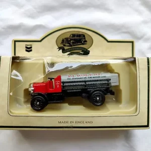 Biểu Tượng Địa Vị Xã Hội Và Quyền Lực