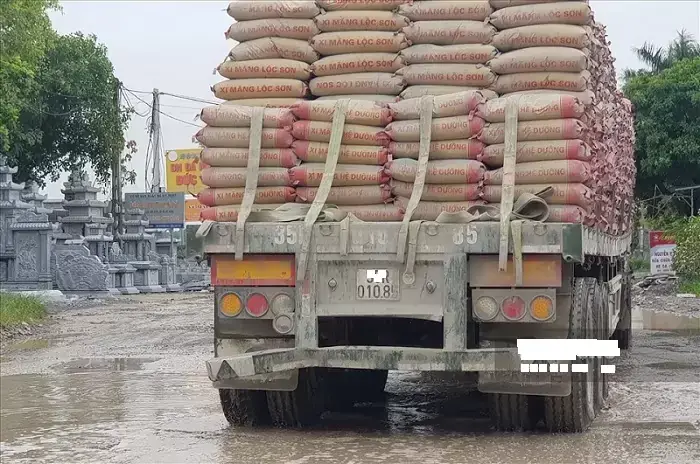 Xe Tải Chở Quá Bao Nhiêu Được Coi Là Quá Tải?