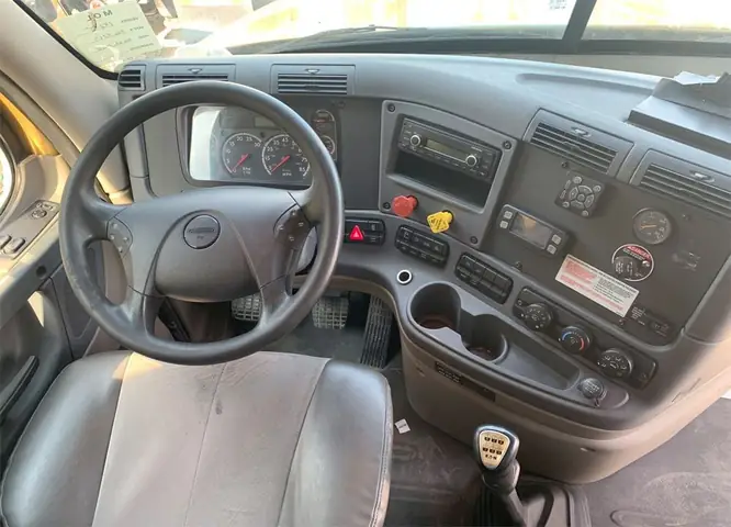 Đầu Kéo Mỹ Cascadia Đầu Kéo Mỹ Cascadia