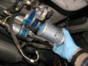 Xe Ô Tô Có Khói Trắng: Nguyên Nhân Và Cách Khắc Phục Hiệu Quả