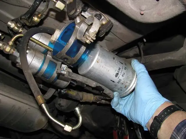 Xe Ô Tô Có Khói Trắng: Nguyên Nhân Và Cách Khắc Phục Hiệu Quả