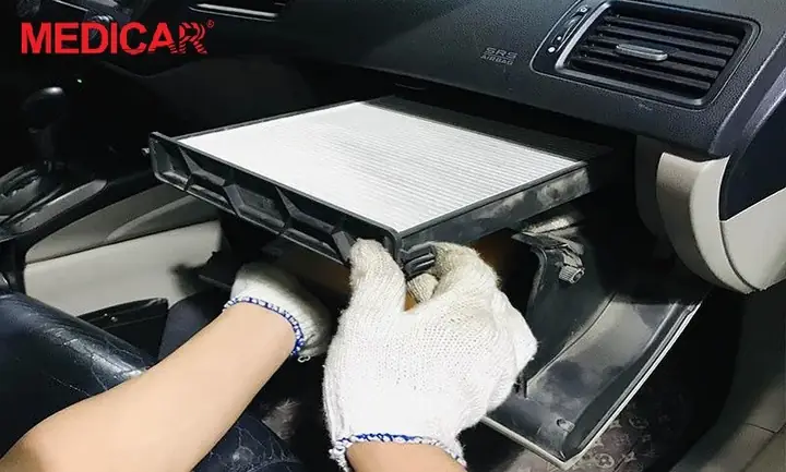 Khắc Phục Tình Trạng Điều Hòa Có Mùi Hôi