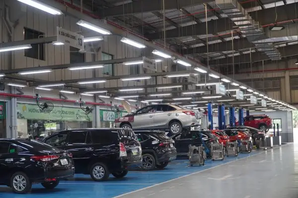 Tiáº¿ng “rã¨ Rã¨” Hoáº·c “u U” Khi Xe Cháº¡y Tháº³ng Á» Tá»c Äá» Cao