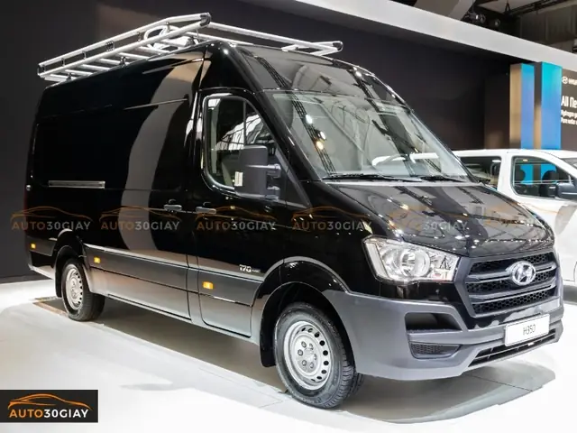 Vì Sao Xe Ô Tô 16 Chỗ Cũ Vẫn Được Săn Đón?