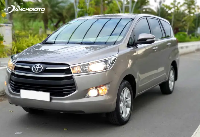 Toyota Innova 2014 – 2016