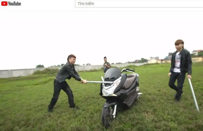 Ford Ranger: Sự Lựa Chọn Thực Dụng Và Mạnh Mẽ?