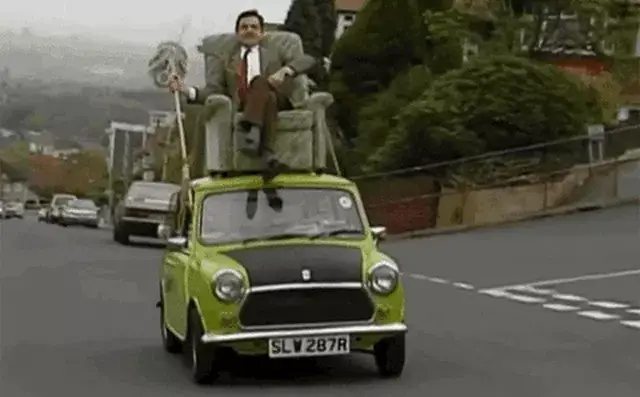 Đánh Giá Chi Tiết Mẫu Xe Mini Cooper Trong Phim Mr. Bean - Có Nên Mua Xe Kiểu Này?