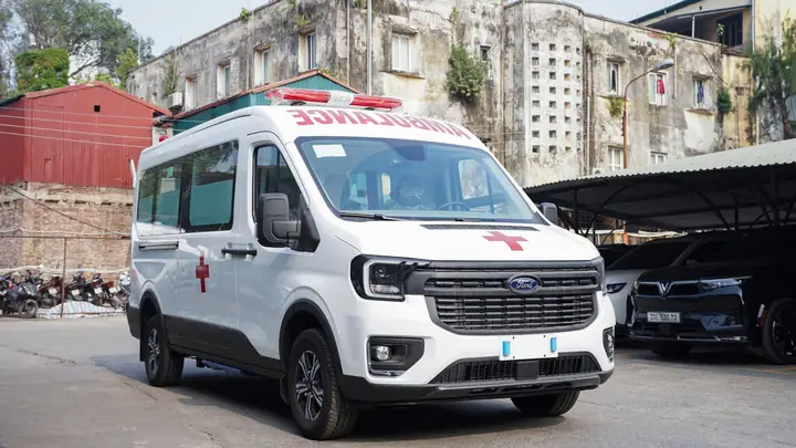 Xe Ô Tô Cứu Thương